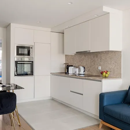 Bright Ajuda Apartment, 2 Bedrooms & Ac 아파트 *