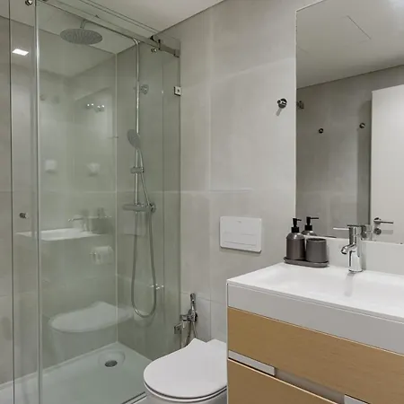아파트 Bright Ajuda Apartment, 2 Bedrooms & Ac