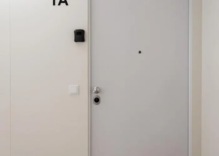 Lx Living, 2 Bed Retreat Apartman *